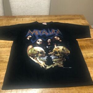 Metallica Vintage Black Graphic Short Sleeve Tee